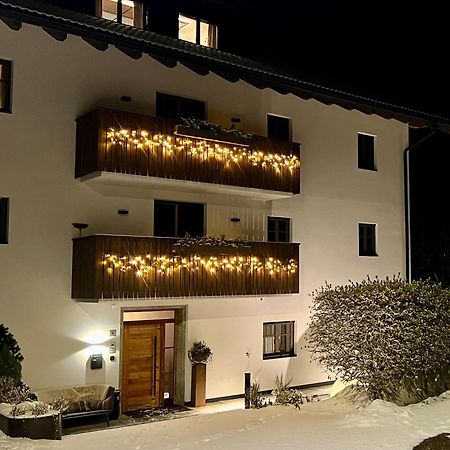 Adlhof Apartments Brunico Eksteriør bilde