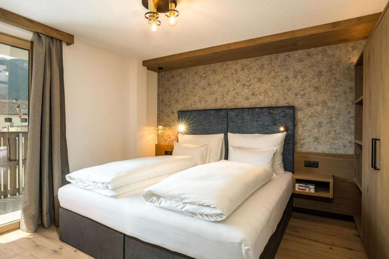 Adlhof Apartments Brunico Eksteriør bilde