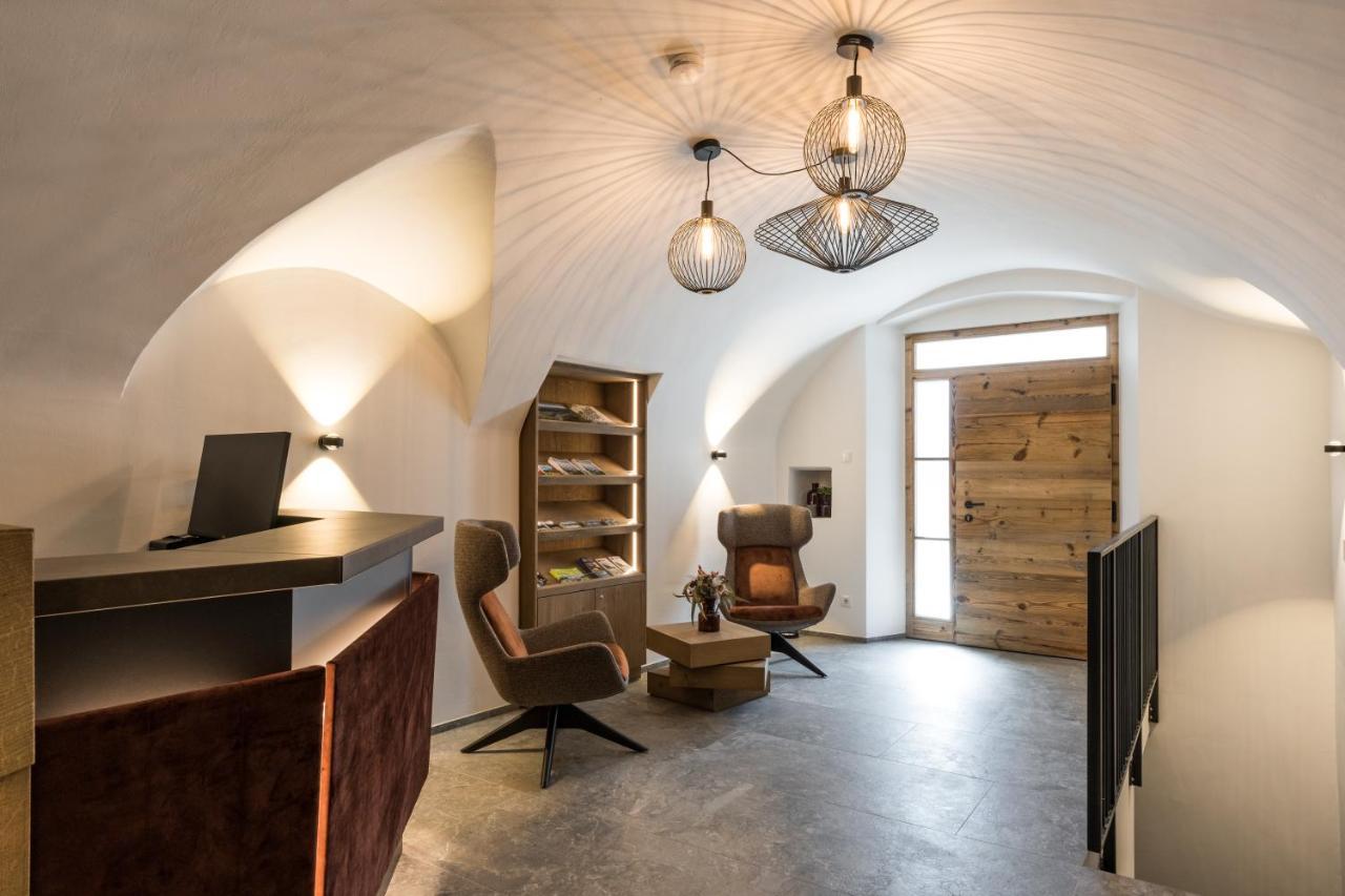 Adlhof Apartments Brunico Eksteriør bilde